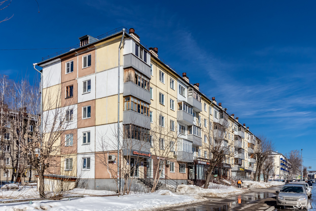Казань, Улица Восстания, 1 / Улица Короленко, 79