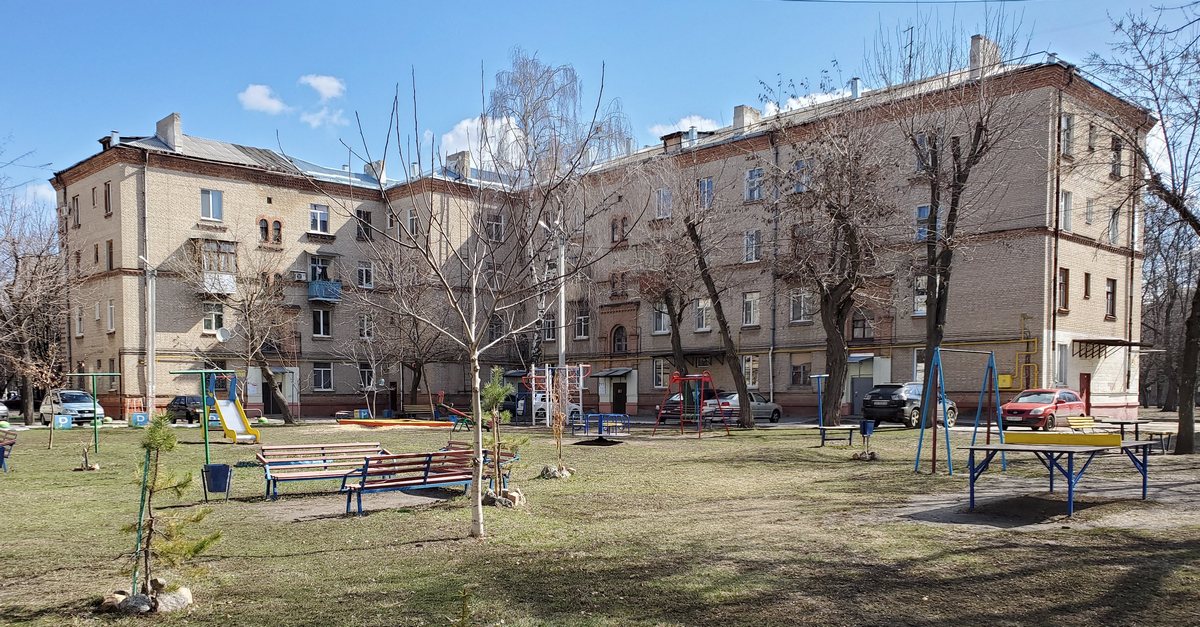 Харьков, Улица Библика, 32 / Индустриальный проспект, 10