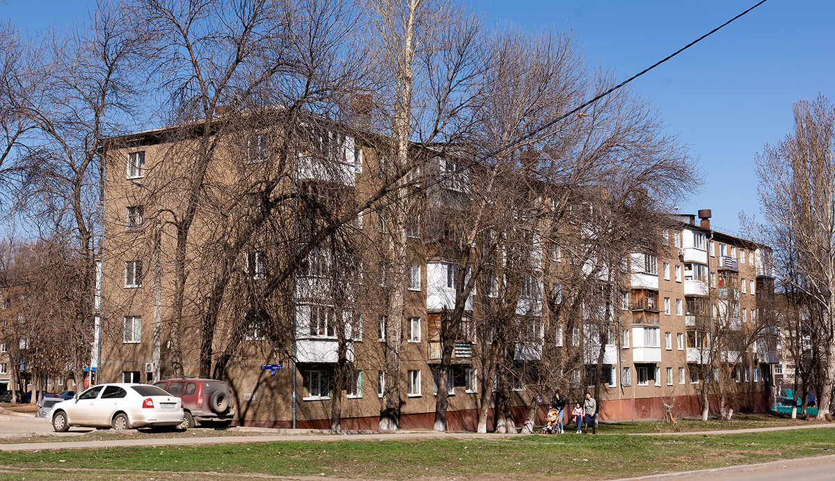 Уфа, Улица Коммунаров, 69