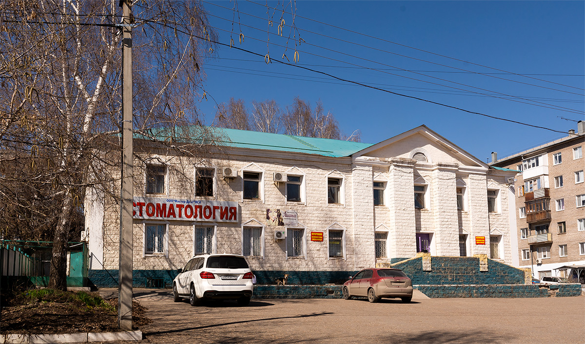 Уфа, Улица Богдана Хмельницкого, 2