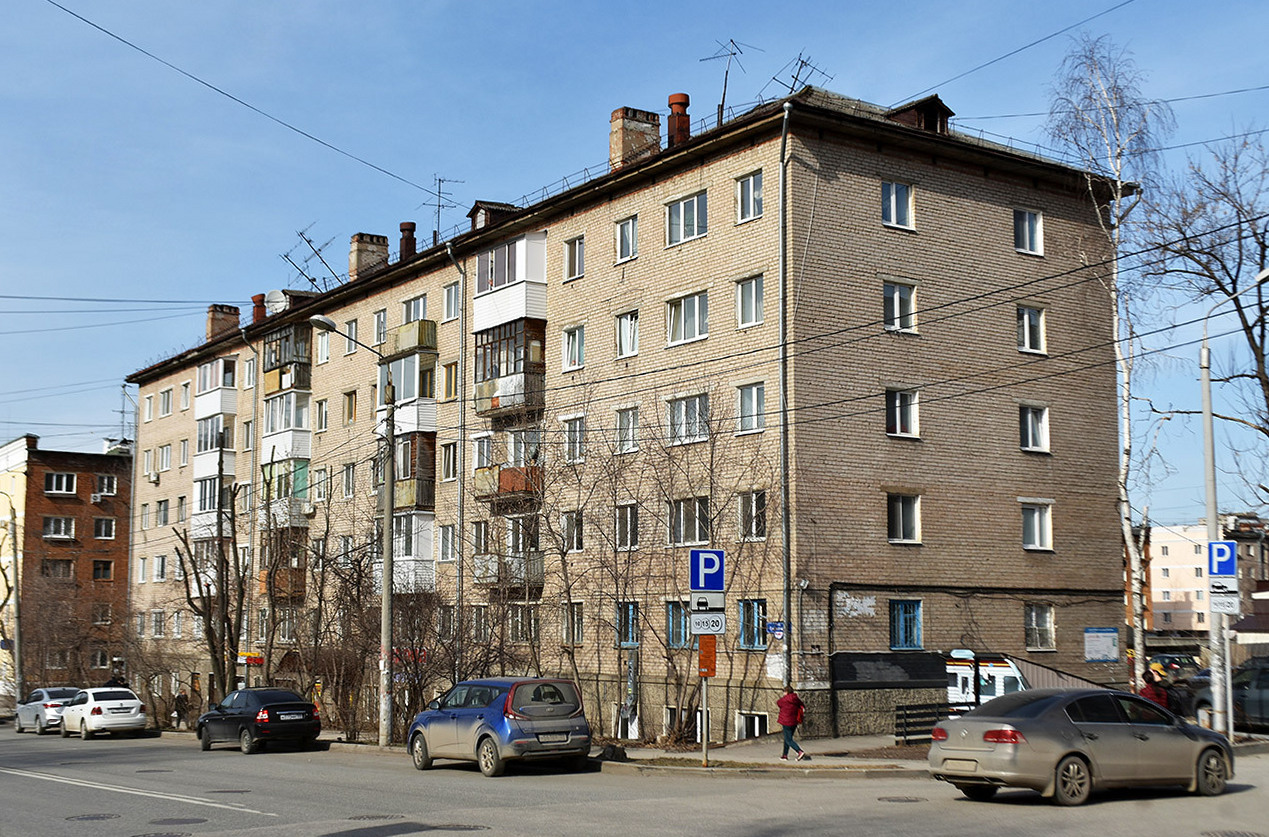 Пермь, Улица Крисанова, 16
