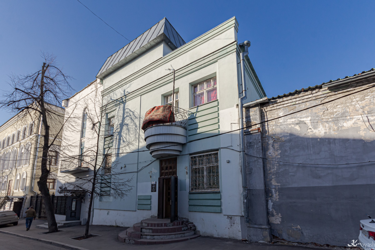 Казань, Улица Рахматуллина, 1