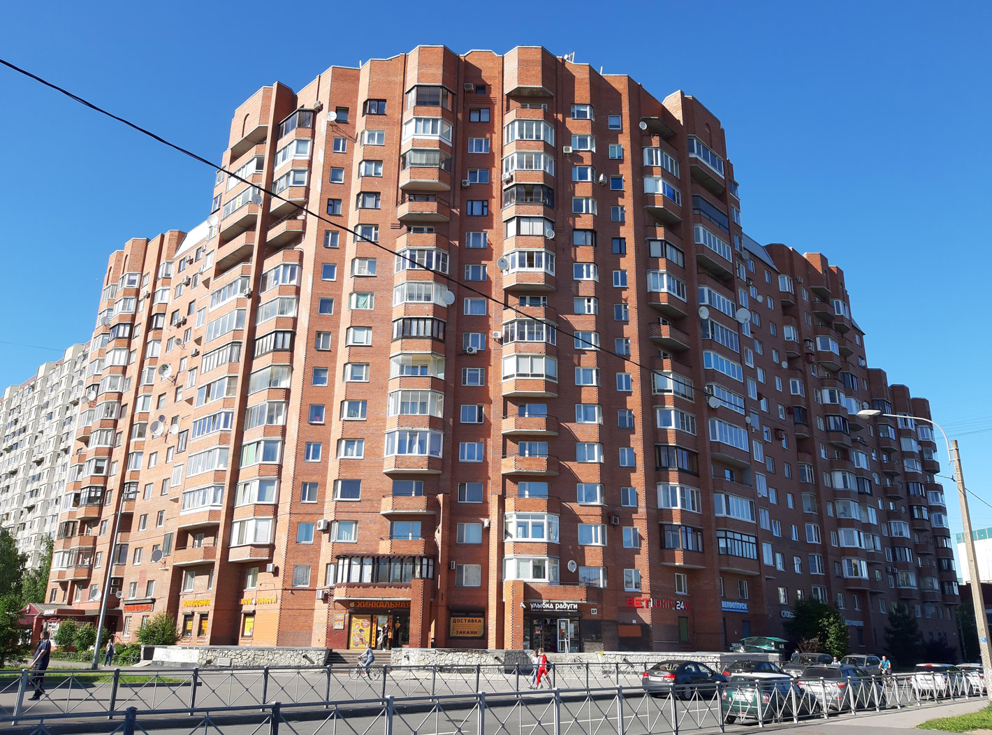 Санкт-Петербург, Комендантский проспект, 27 корп. 1