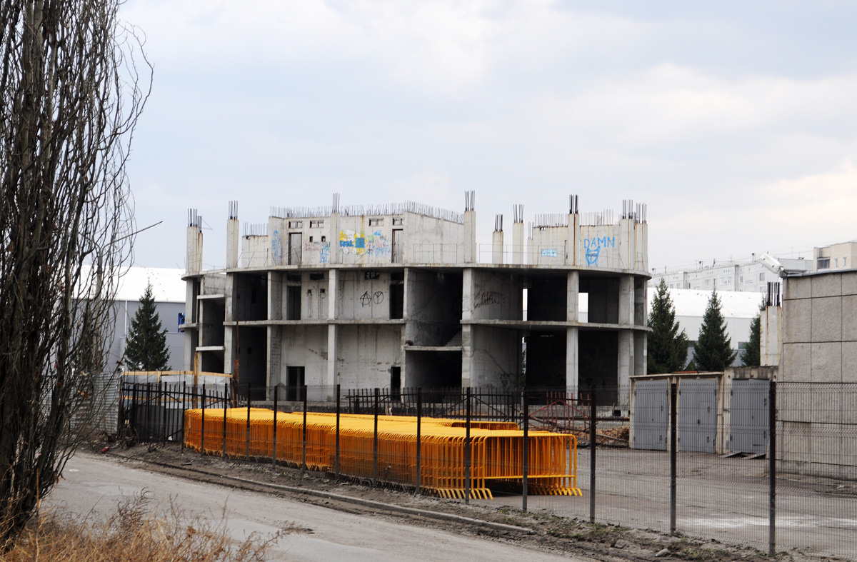 Omsk, Улица Декабристов, 89/1 стр