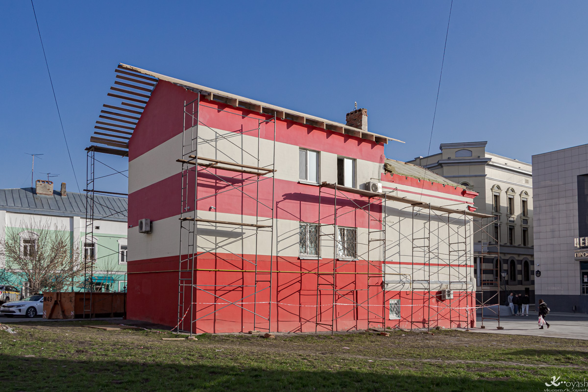 Казань, Петербургская улица, 21