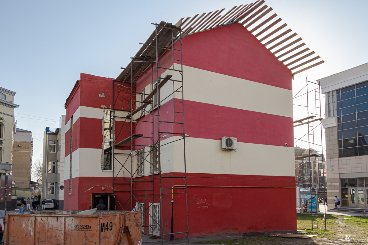 Казань, Петербургская улица, 21