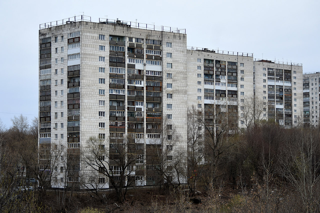 Пермь, Улица Моторостроителей, 21; Улица Моторостроителей, 19; Улица Моторостроителей, 17