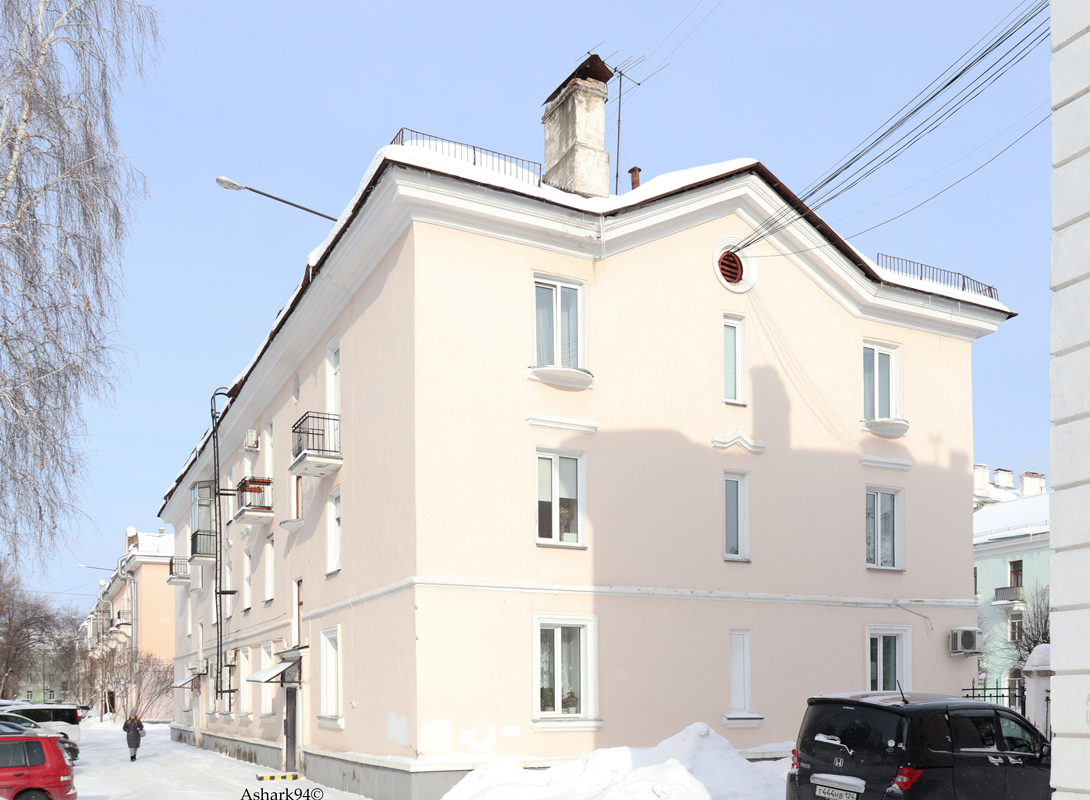 Железногорск, Улица Ленина, 8