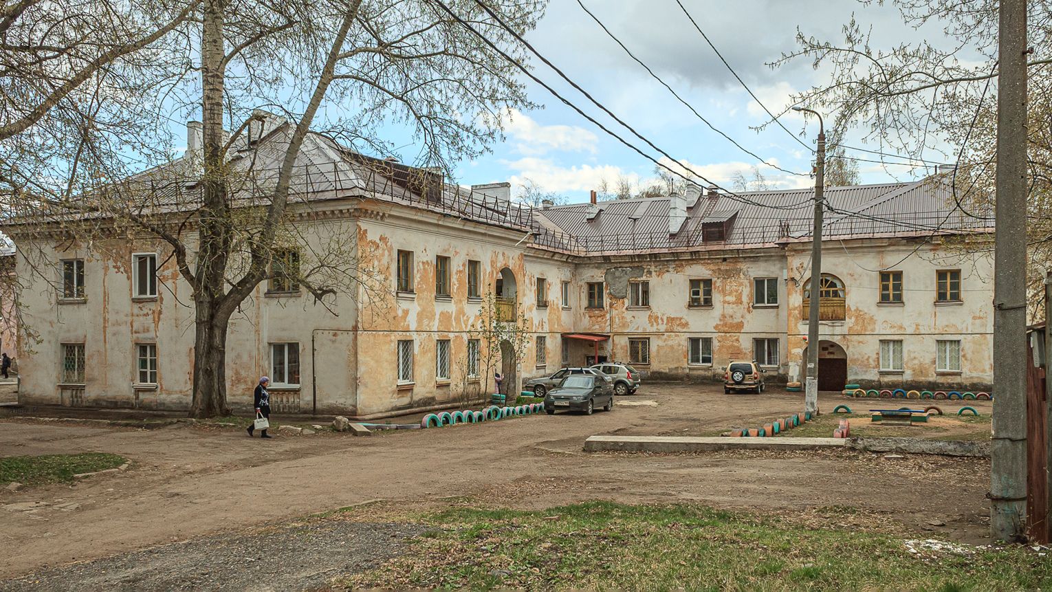 Уфа, Улица Калинина, 39 / Улица Рыбакова, 7
