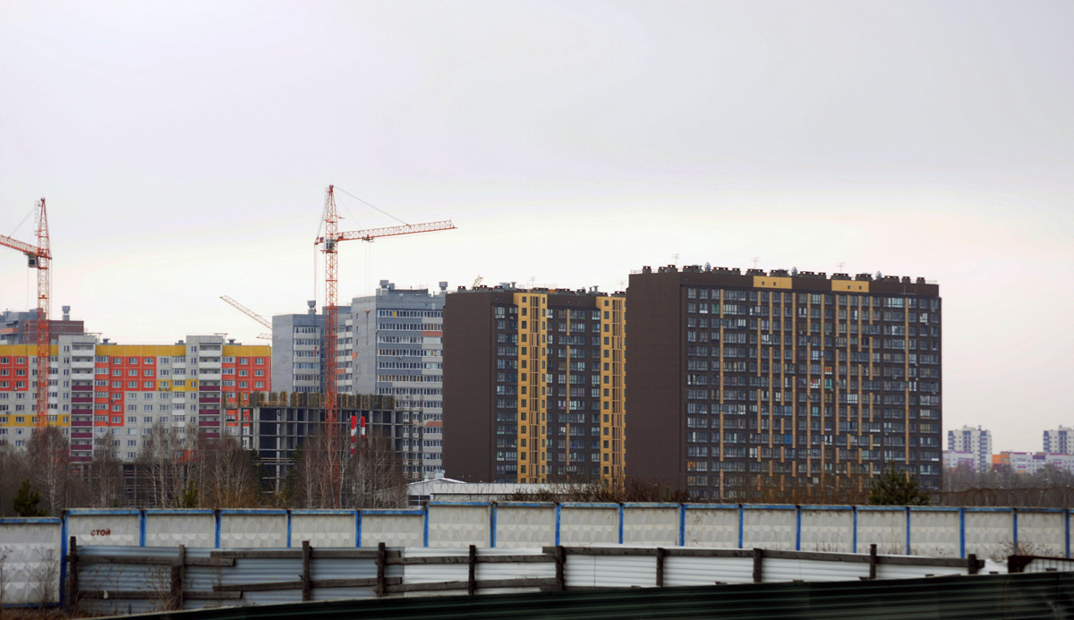 Тюмень, Кремлёвская улица, 112 корп. 3; Улица Новосёлов, 115; Улица Новосёлов, 117; Улица Новосёлов, 113