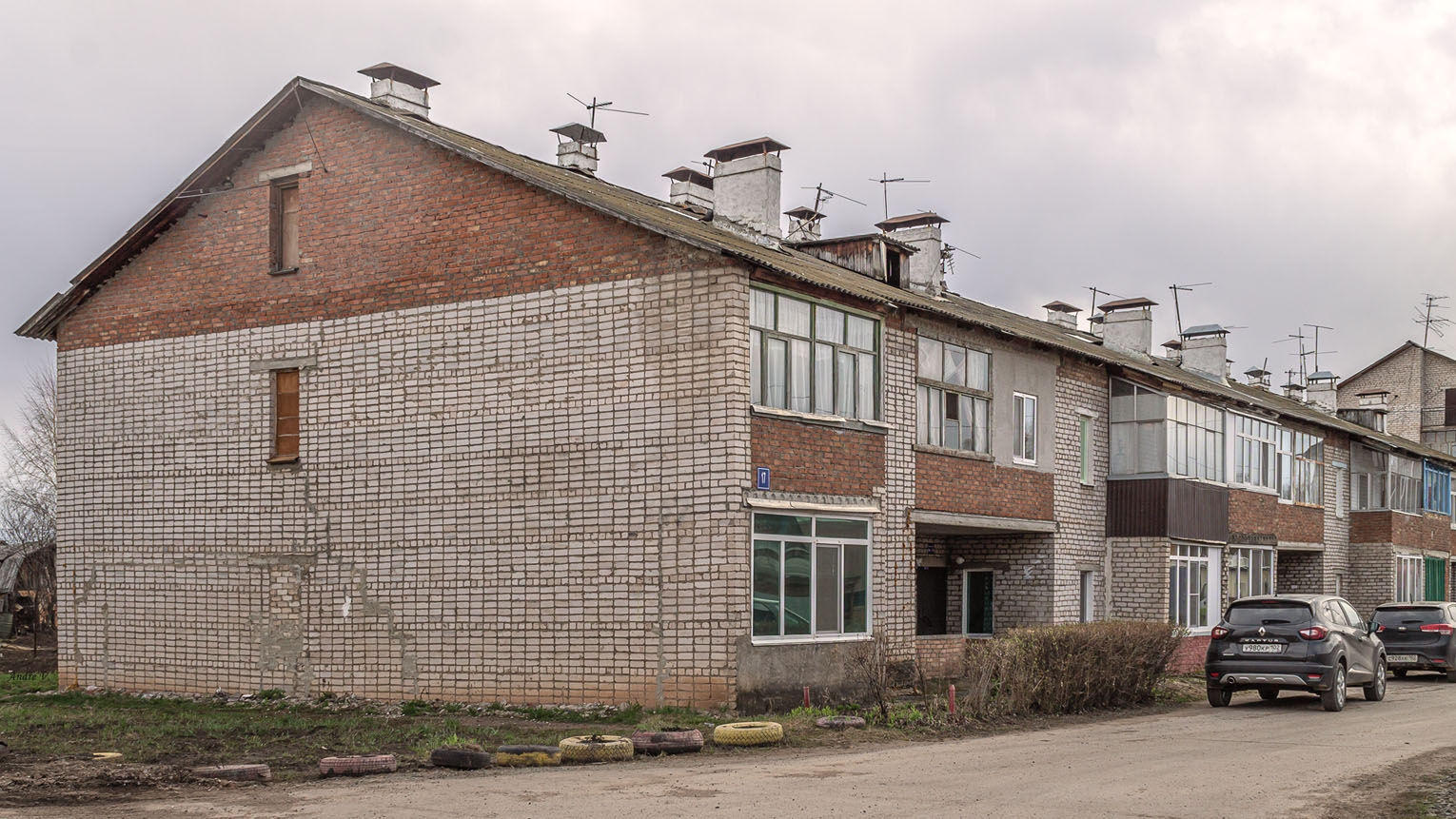 Ufa, Улица Авиаторов, 17