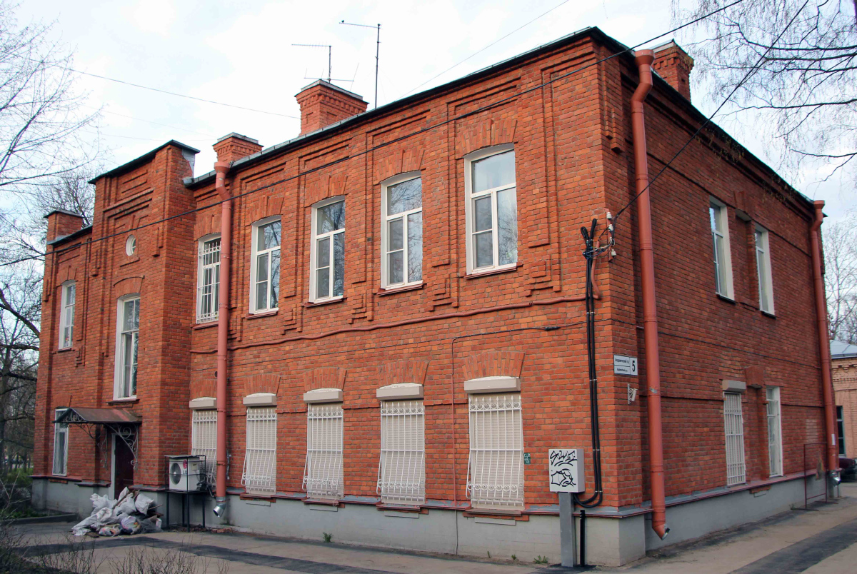 Пушкин, Академический проспект, 5