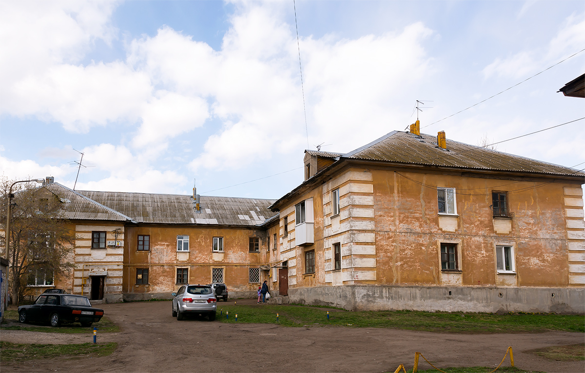 Ufa, Кольцевая улица, 101 / Улица Боткина, 11