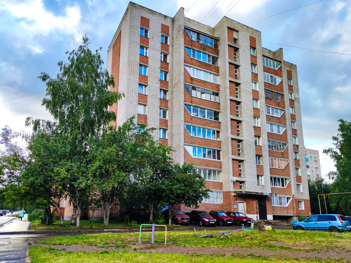 Глазов, Улица Энгельса, 18