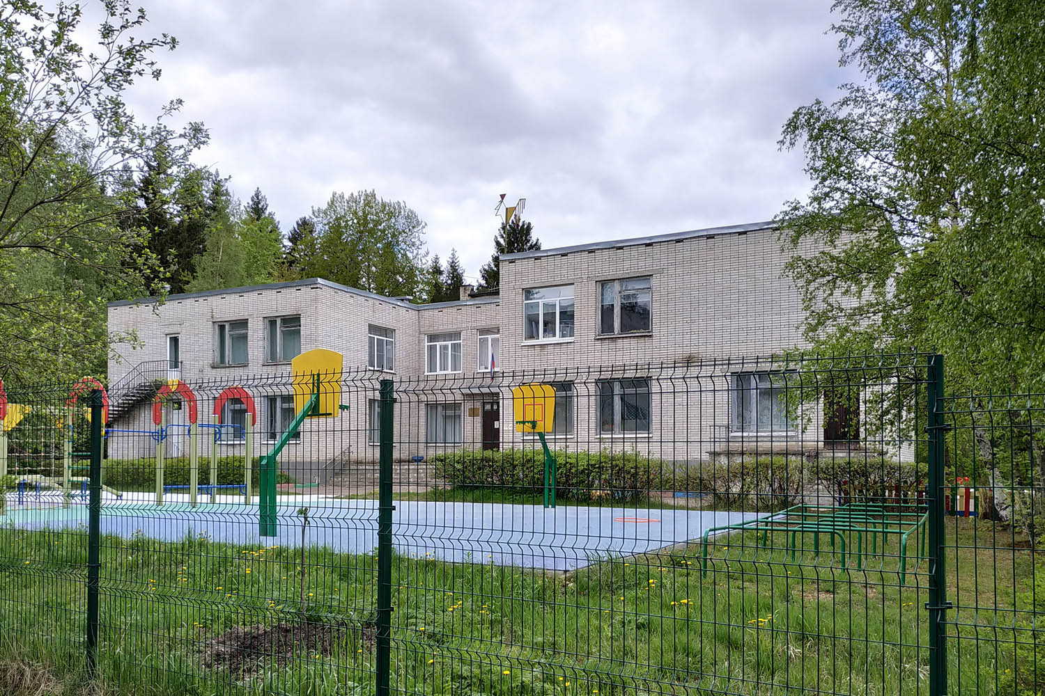 Выборгский район, прочие н. п., Перово, Молодёжный проезд, 16