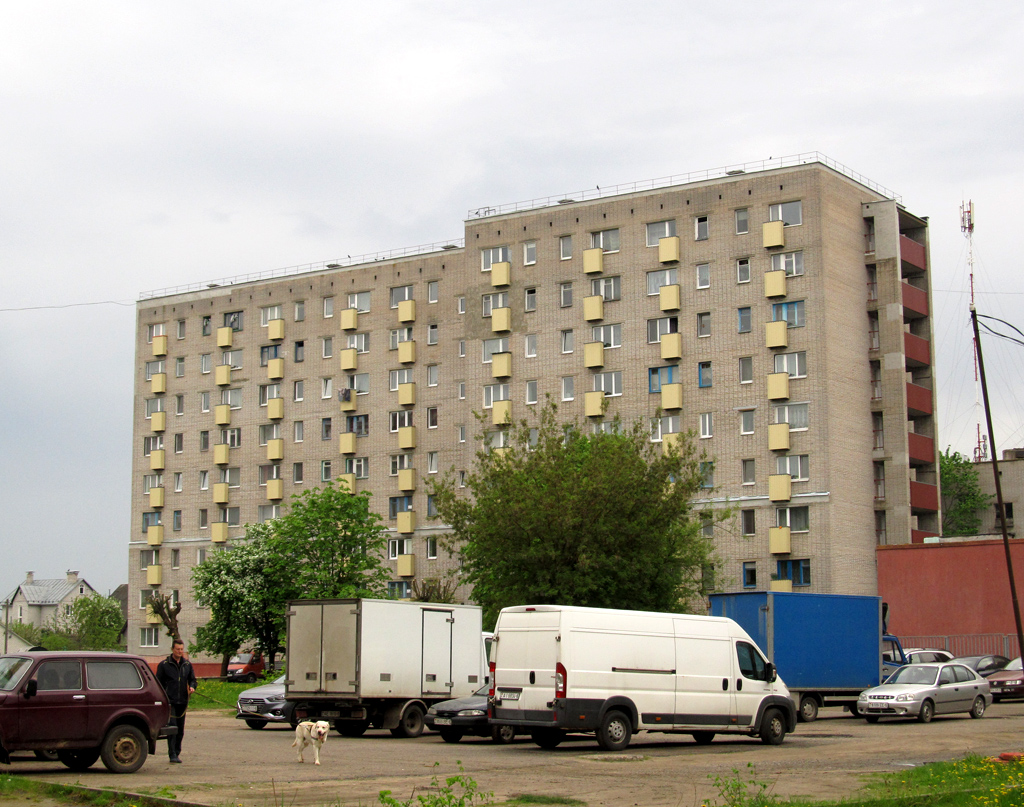 Могилёв, Улица Строителей, 13