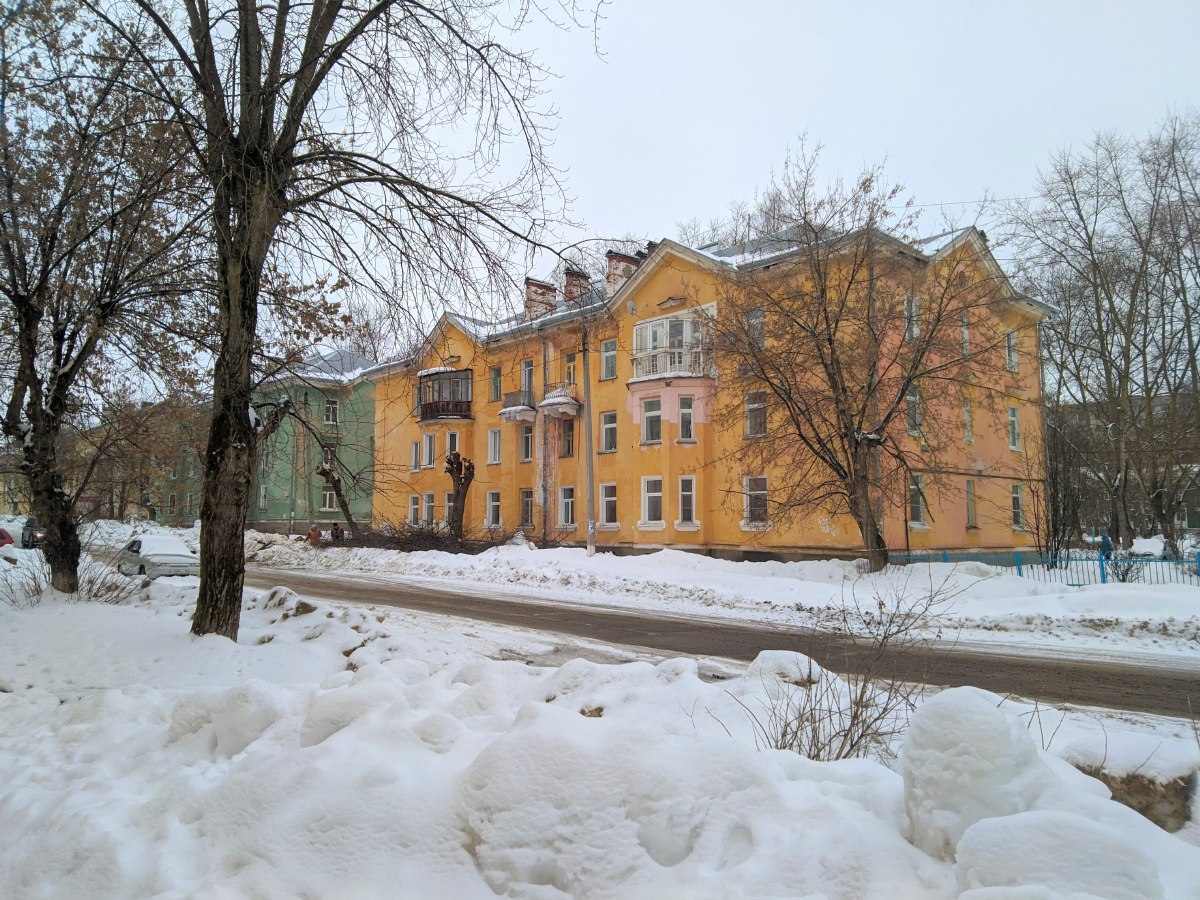 Глазов, Комсомольская улица, 22
