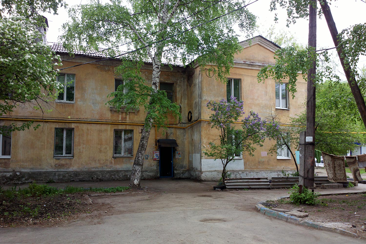 Самара, Улица Авроры, 163 / Артёмовская улица, 44