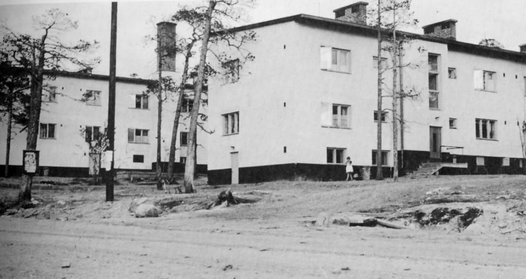 Никель, Гвардейский проспект, 5; Гвардейский проспект, 7