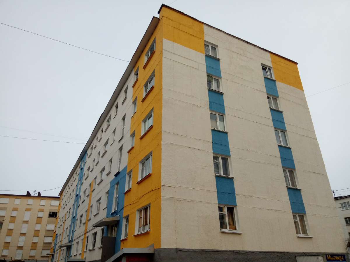 Никель, Спортивная улица, 8