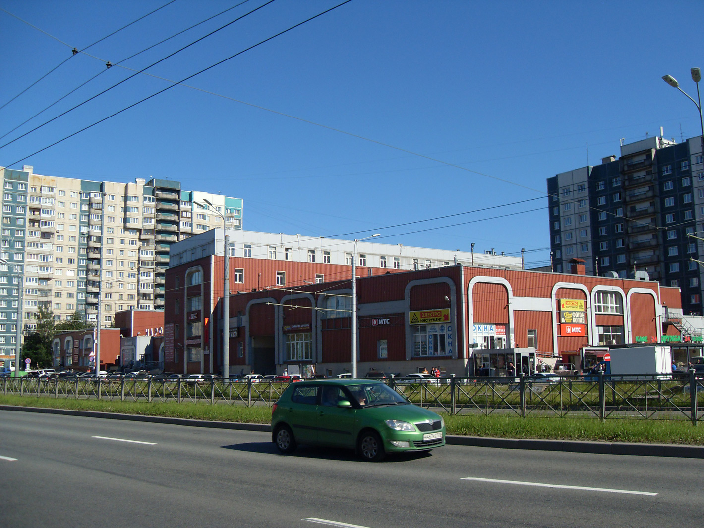 Peterburi, Проспект Косыгина, 21; Проспект Косыгина, 19 корп. 1