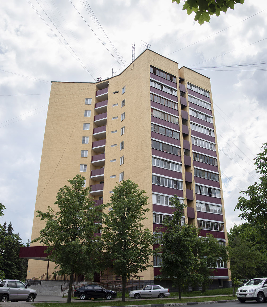 Selyatino, Клубная улица, 30А
