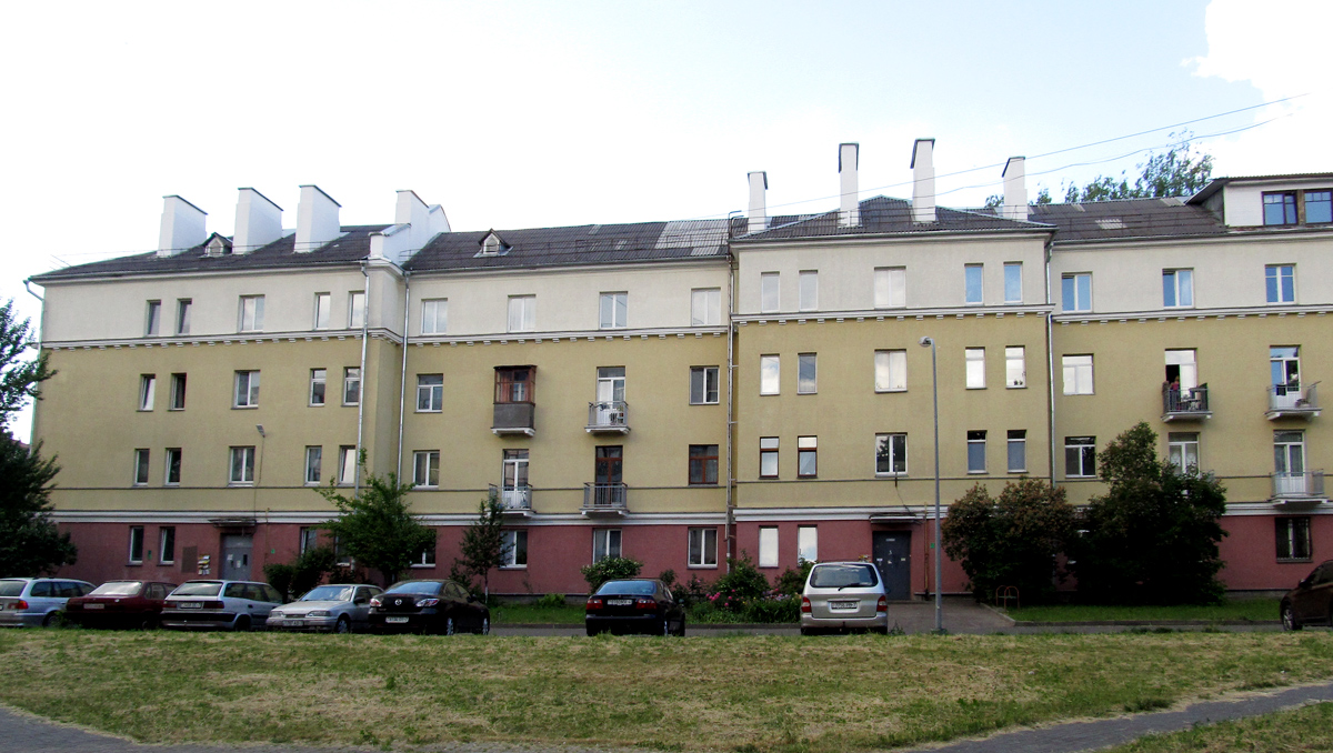 Минск, Улица Захарова, 29 / Броневой переулок, 8