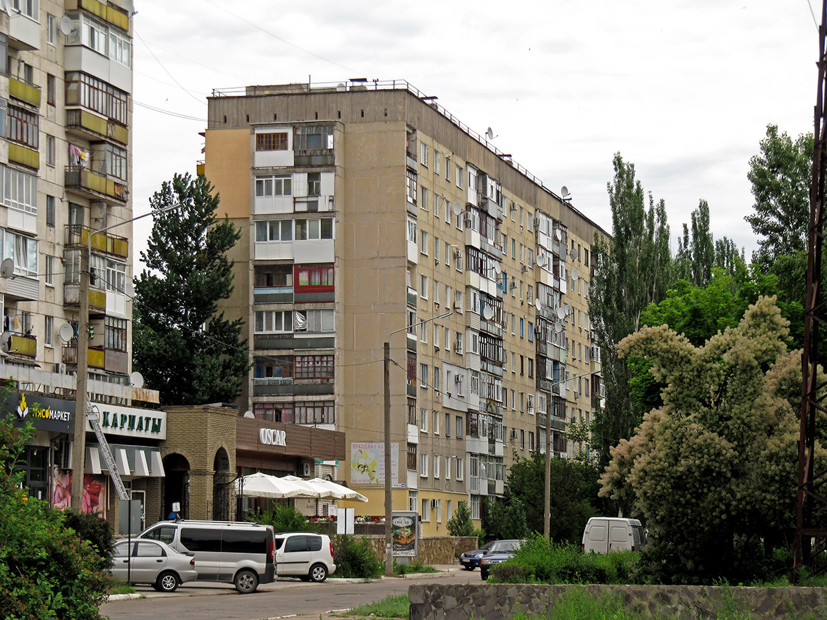 Рубежное, Улица 30-летия Победы, 4