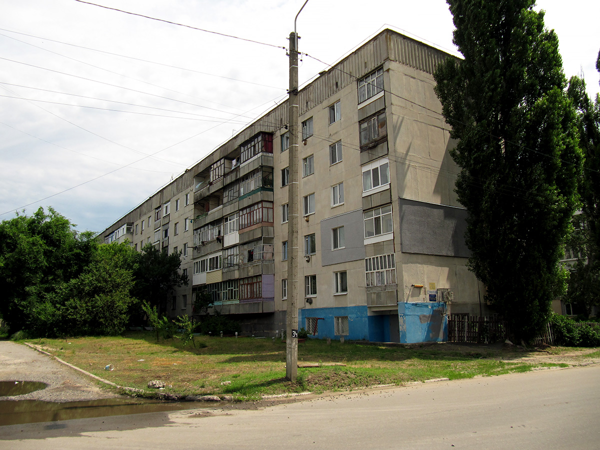 Рубежное, Улица Строителей, 20