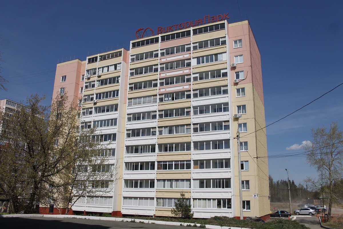 Izhevsk, Улица Холмогорова, 83