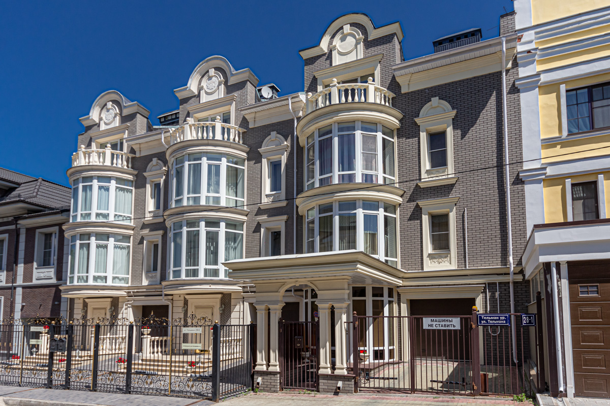 Casáin, Улица Тельмана, 28