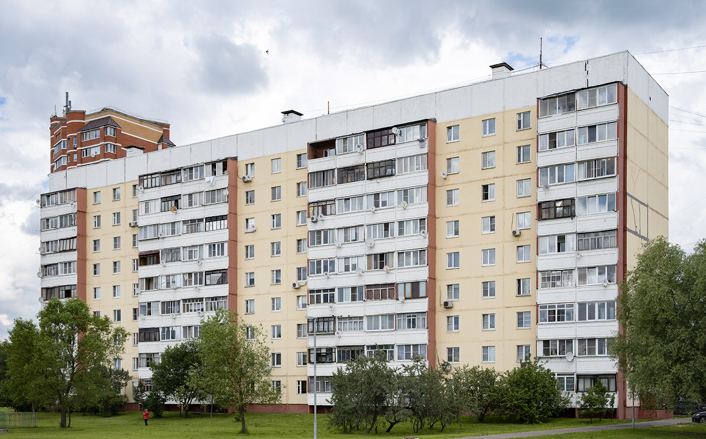 Киевский, 25