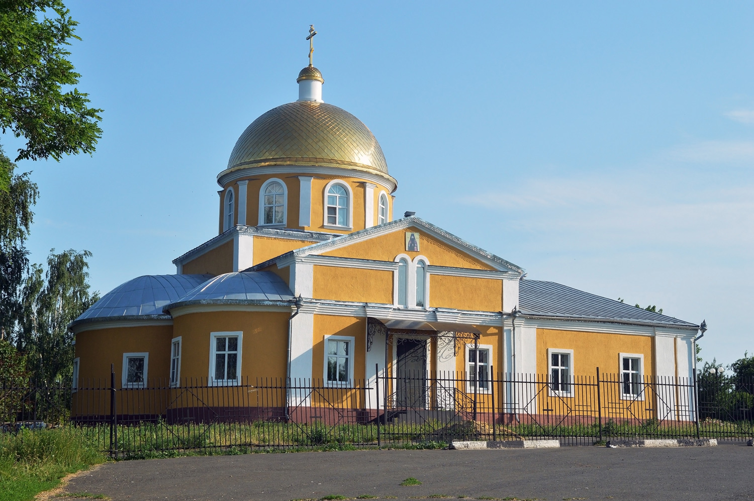 Мантуровский район, прочие н. п., с. Мантурово, Улица Ленина, 3