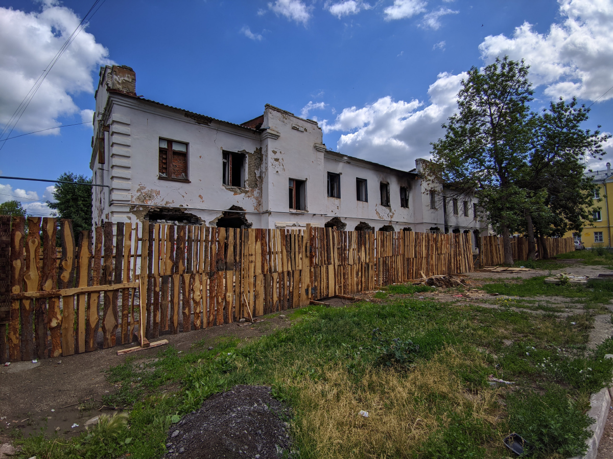 Каменск-Уральский, Парковая улица, 3