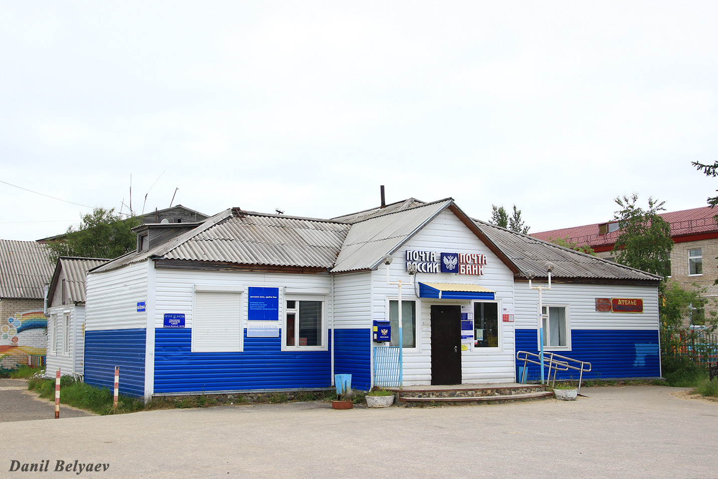 Искателей, Улица Нефтяников, 1А