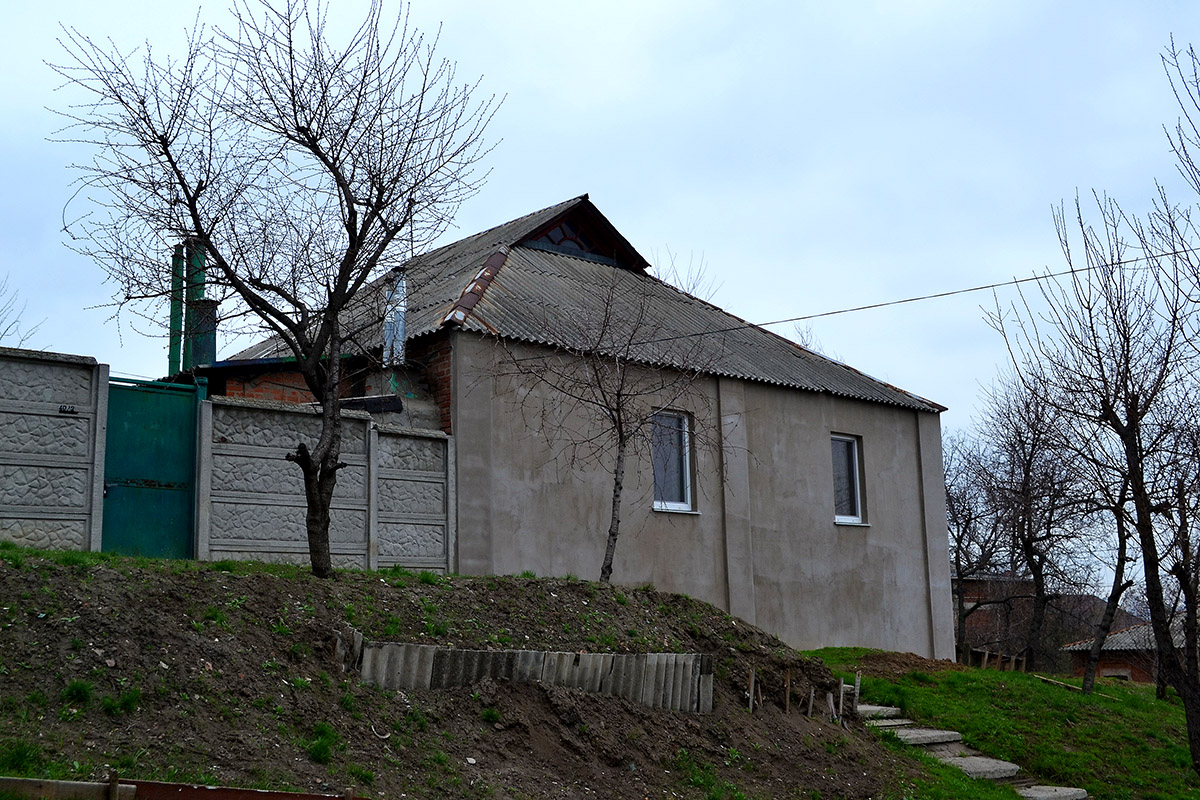 Харьков, Улица Гвардейцев-Железнодорожников, 40 / Переулок Рылеева, 1