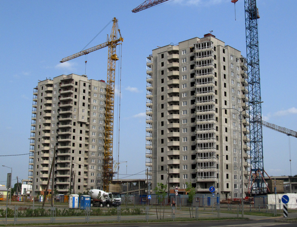 Минск, Улица Виктора Ливенцева, 4; Улица Виктора Ливенцева, 2