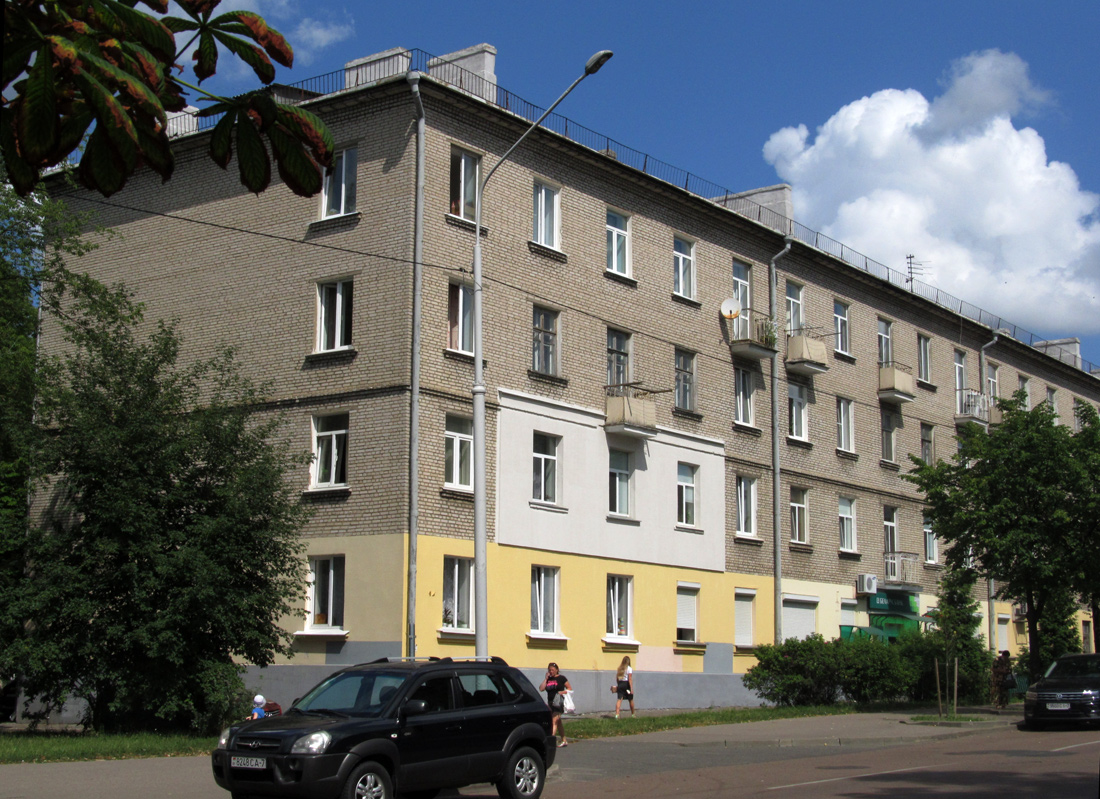 Минск, Улица Жилуновича, 12