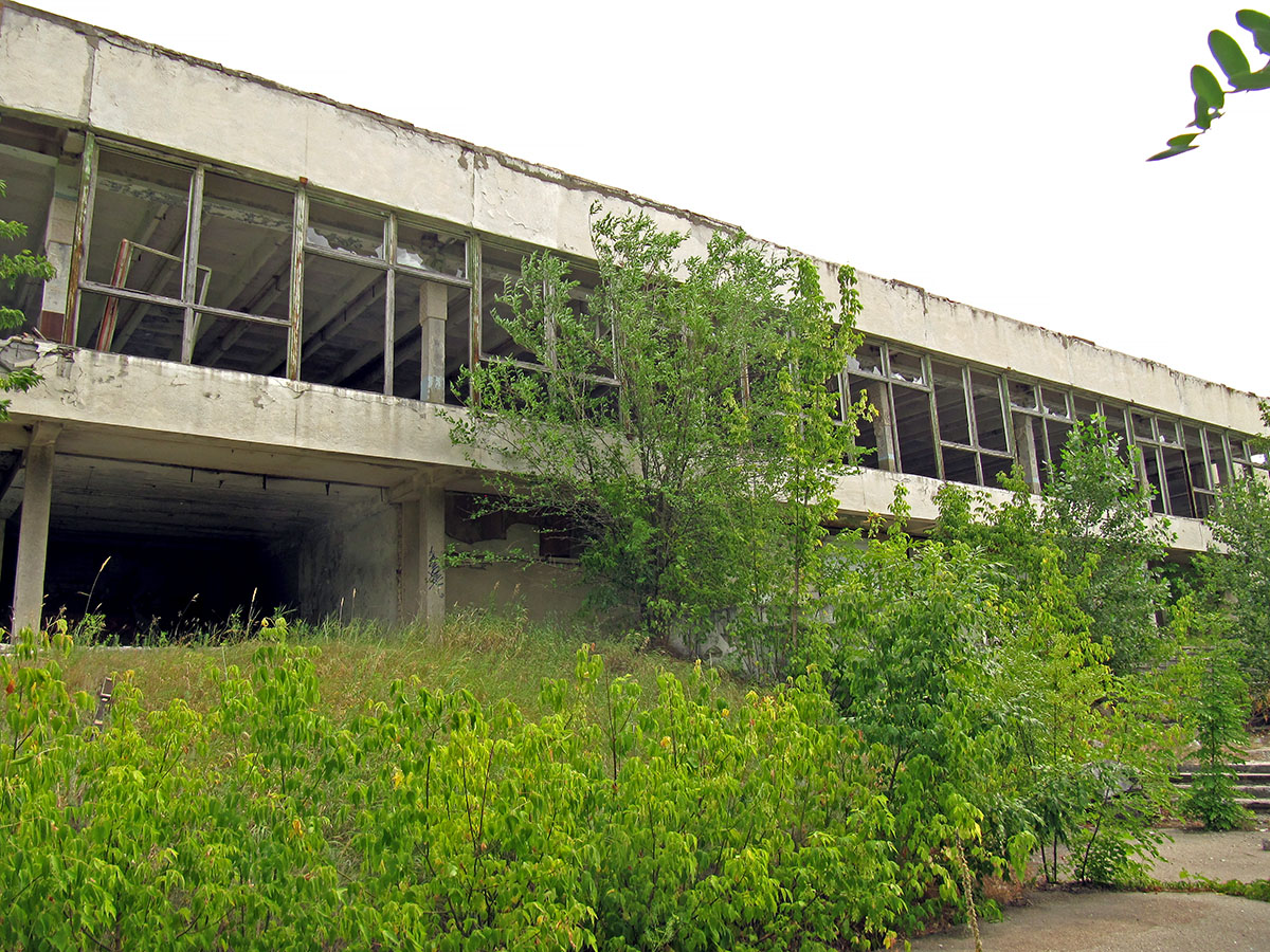 Лисичанск, Красная улица, 1