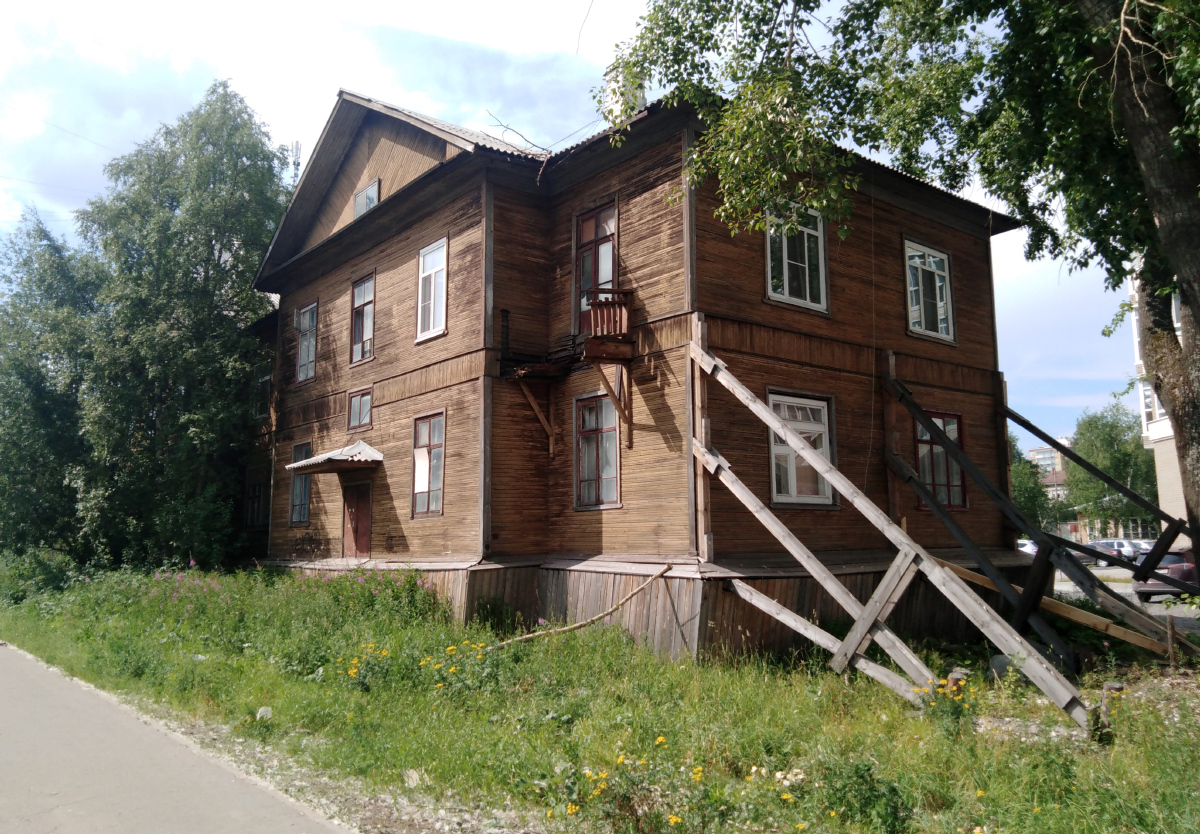Архангельск, Улица Выучейского, 37