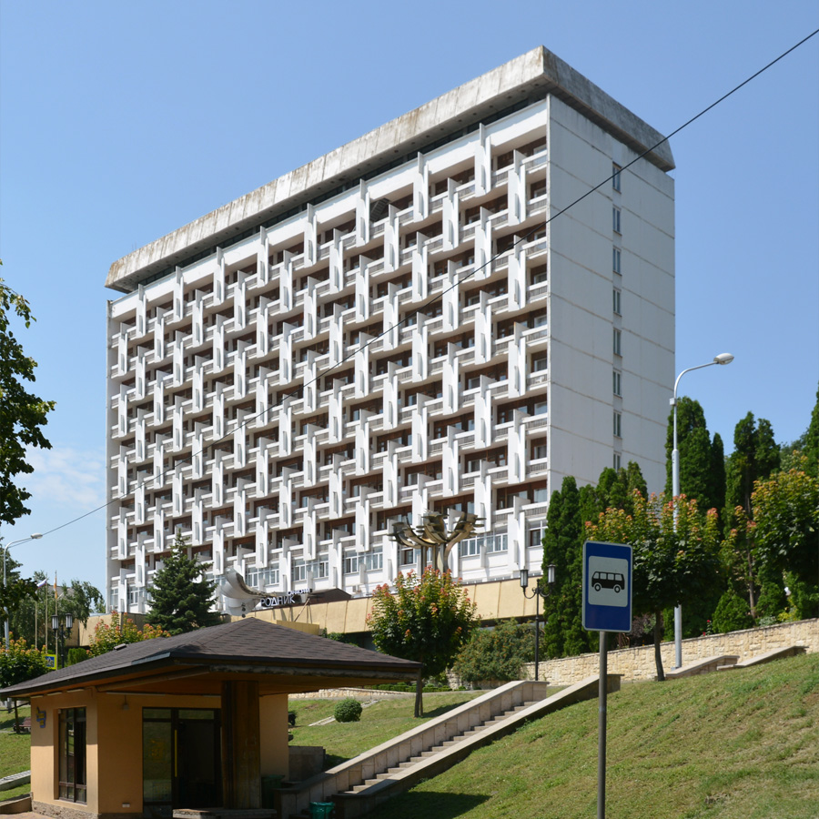 Пятигорск, Бульвар Гагарина, 21