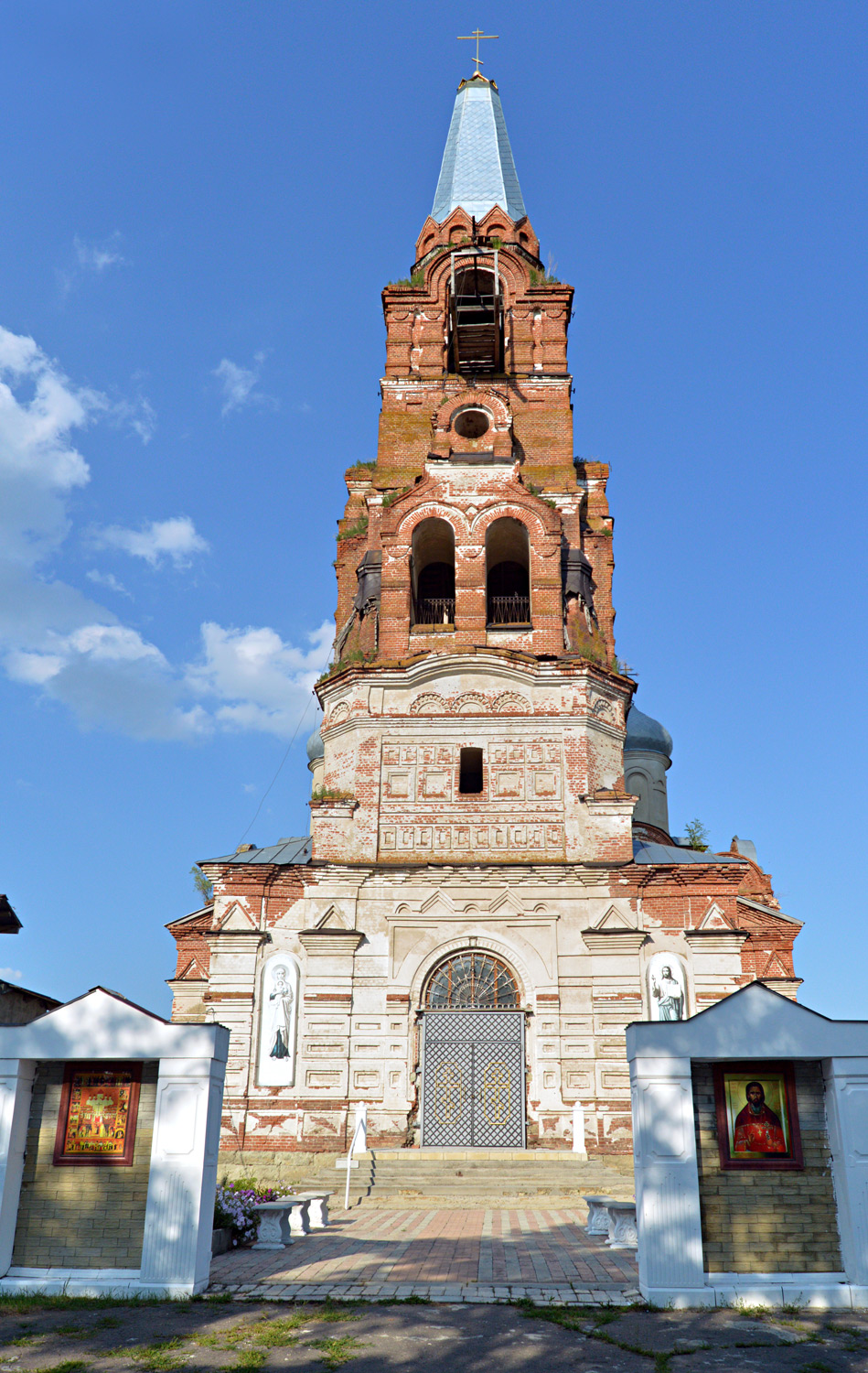 Грибановский район, прочие н.п., с. Средний Карачан, Улица Мира, 25