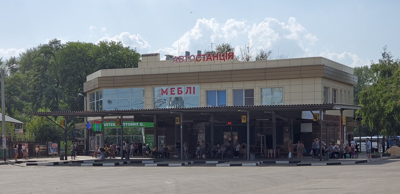 Kharkov, Проспект Героев Харькова, 299а