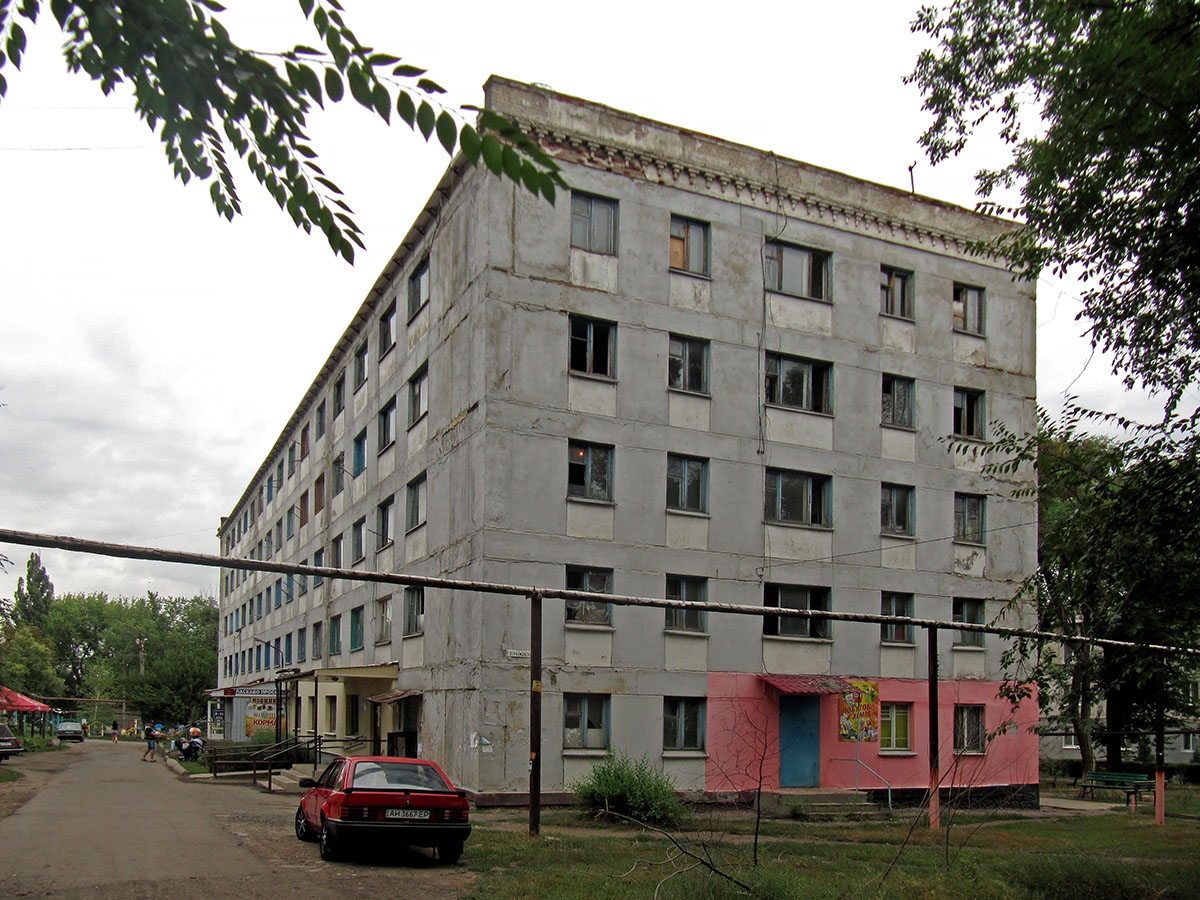 Артёмовский район, прочие н.п., с. Парасковиевка, Первомайская улица, 3