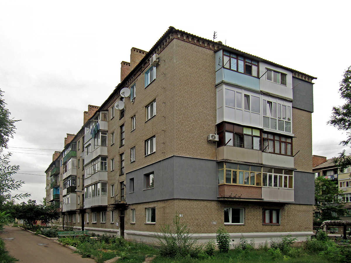 Артёмовский район, прочие н.п., с. Парасковиевка, Первомайская улица, 7