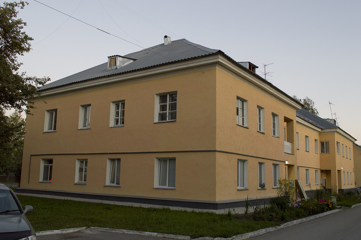 Новосибирск, улица Богдана Хмельницкого, 77