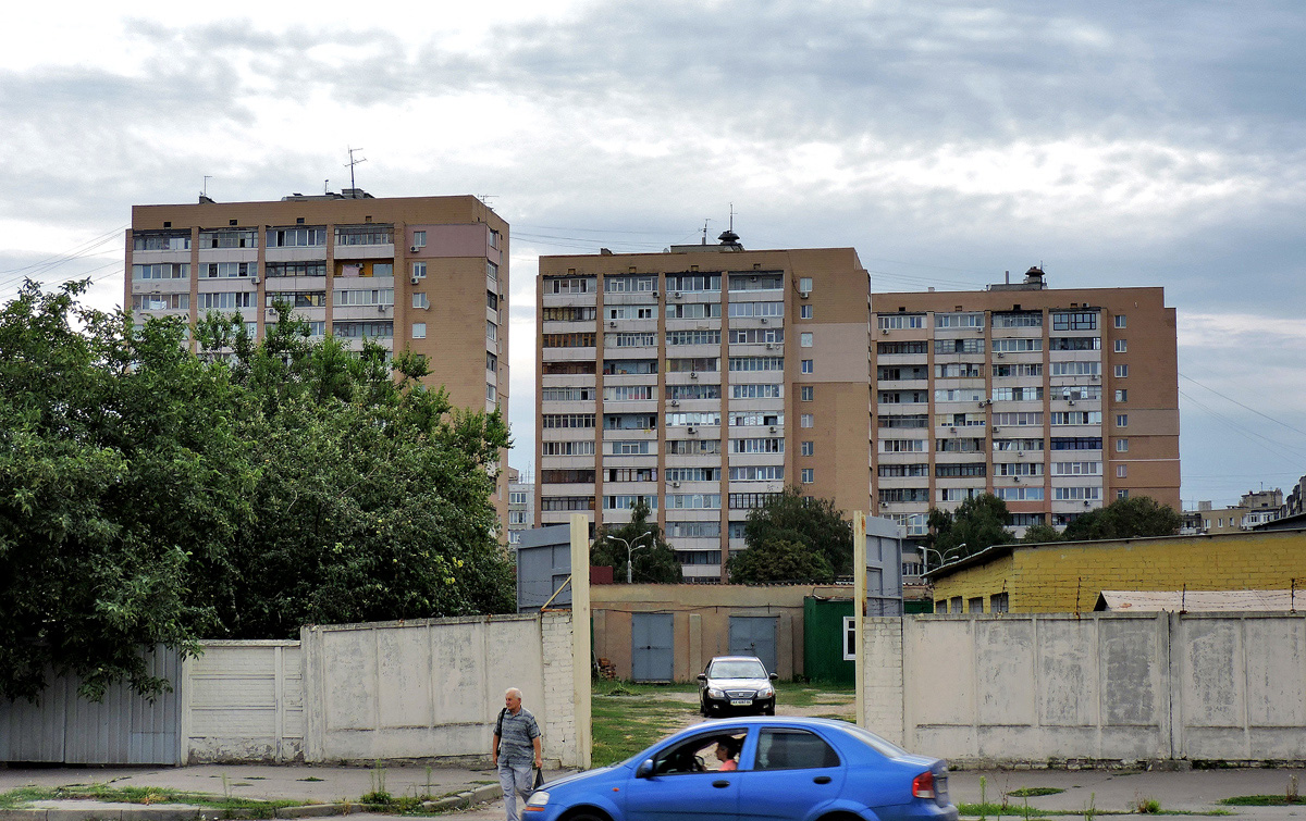Харьков, Проспект Гагарина, 86; Проспект Гагарина, 84; Проспект Гагарина, 82