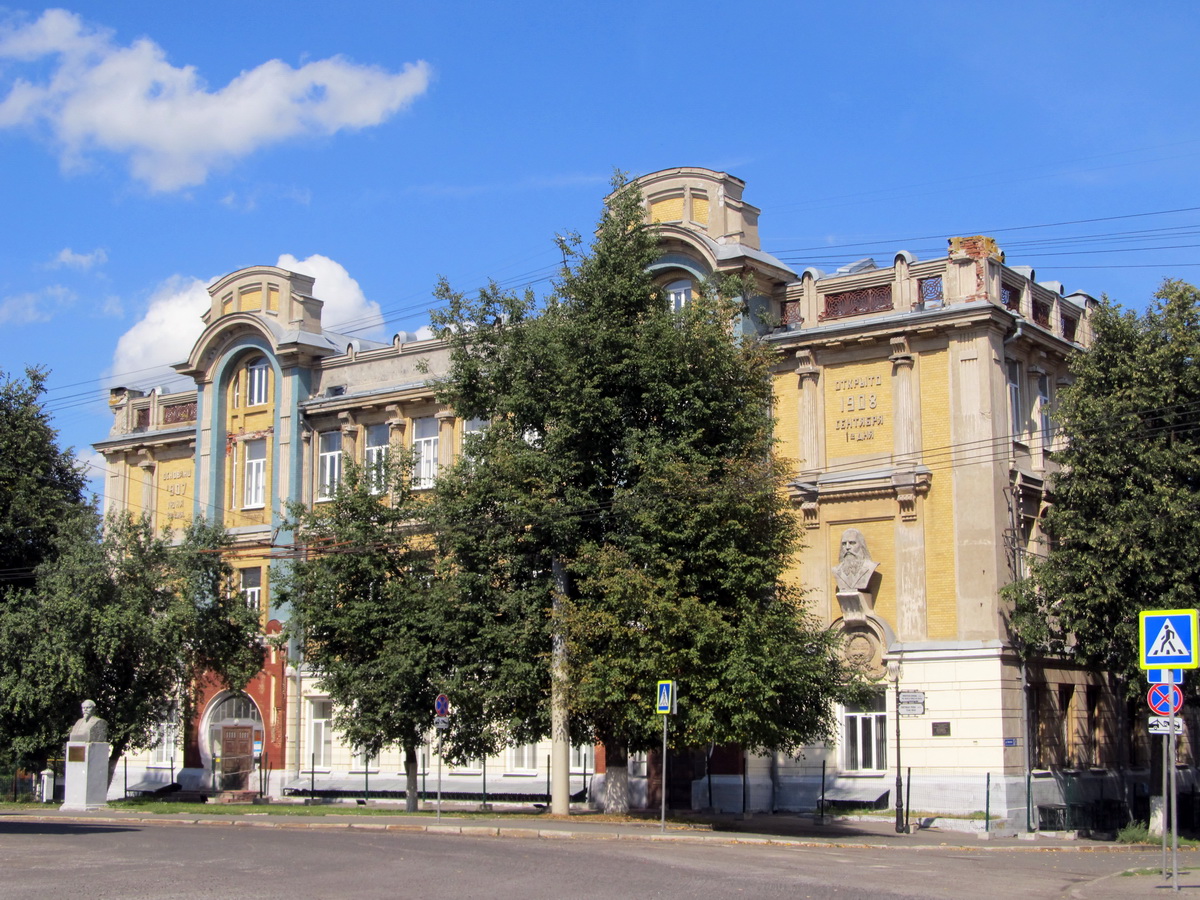 Владимир, Никитская улица, 1