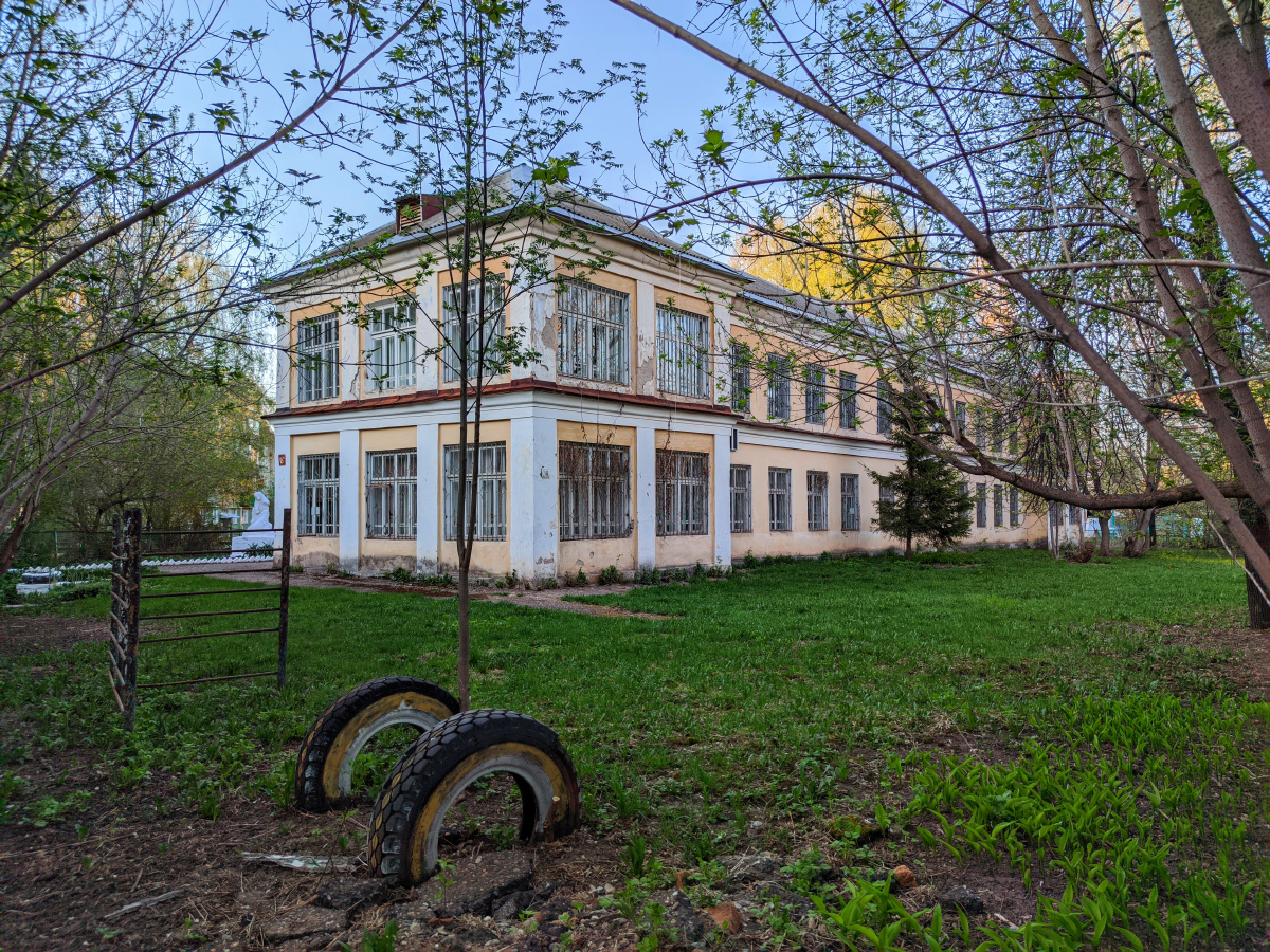Глазов, Улица Короленко, 18А