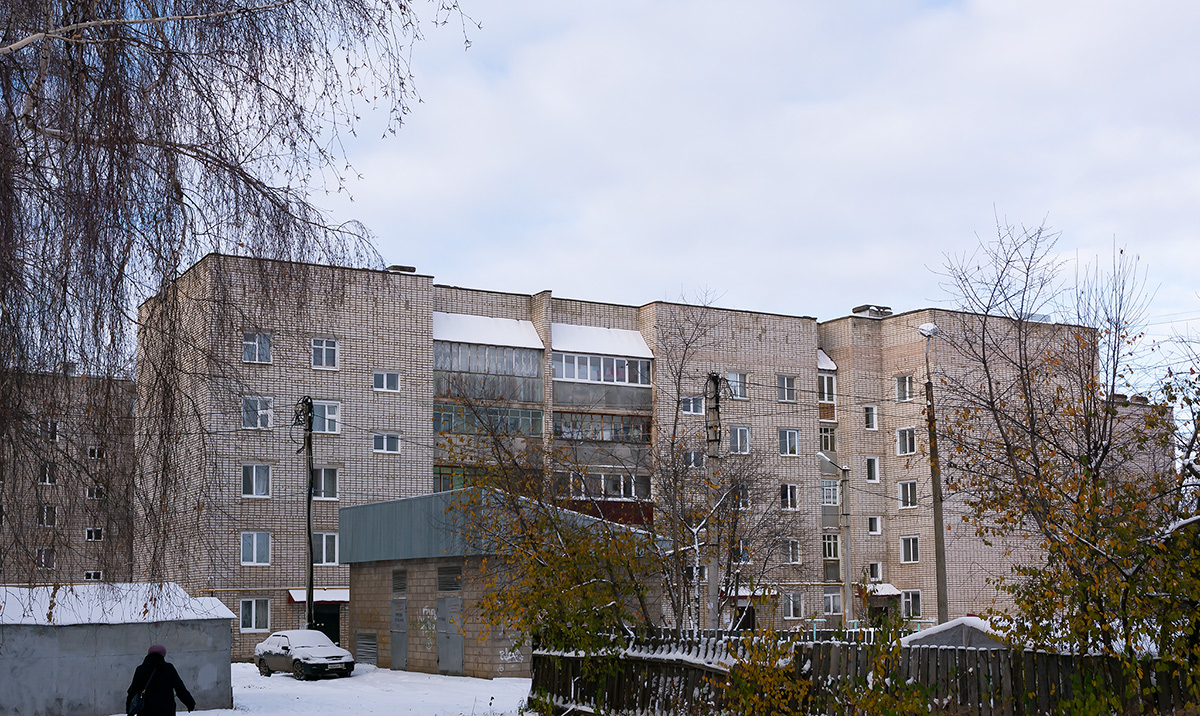 Birsk, Улица Мира, 128; Улица Мира, 128*